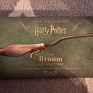 Harry Potter Broom Collection Box